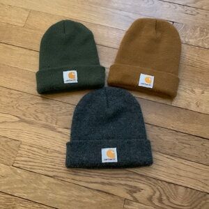 Set of 3 carhartt toddler beanies